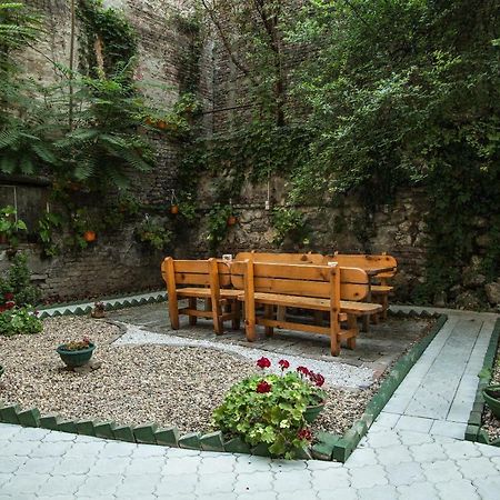 White Owl Hostel Belgrade Extérieur photo