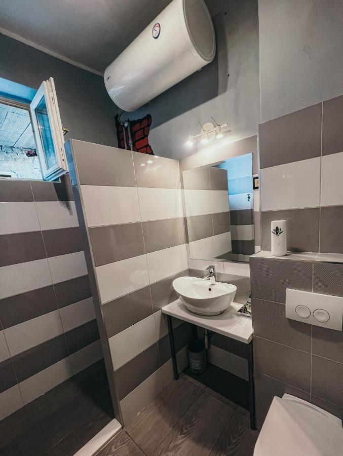 White Owl Hostel Belgrade Extérieur photo