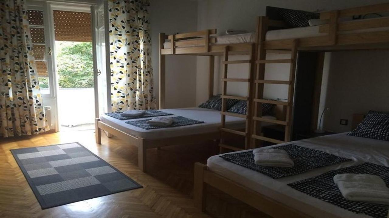 White Owl Hostel Belgrade Extérieur photo
