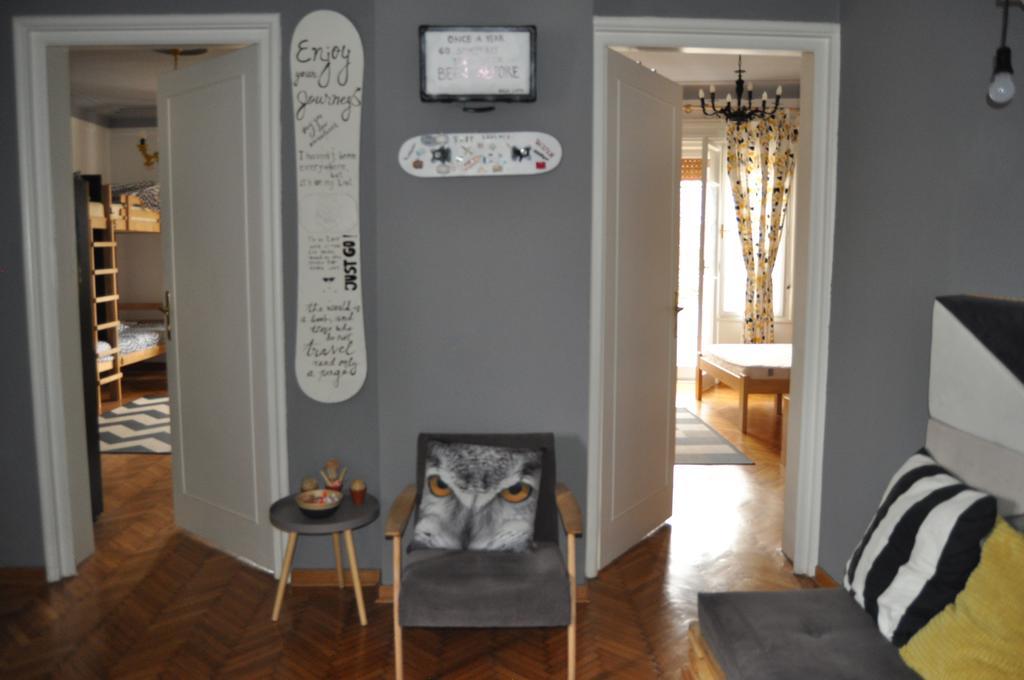 White Owl Hostel Belgrade Extérieur photo